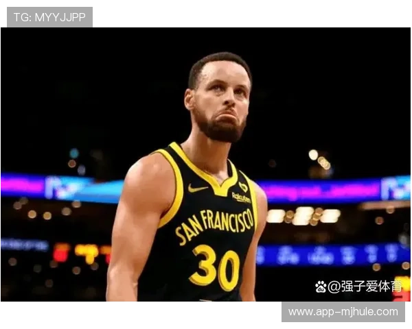 库里正式加入勇士忠诚俱乐部见证十七载坚守谱写金州永恒传奇 库里正式加入勇士忠诚俱乐部见证十七载坚守谱写金州永恒传奇